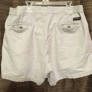 White Sierra Shorts - White Sierra Khaki Shorts White Sierra Shorts - White Sierra Khaki Shorts